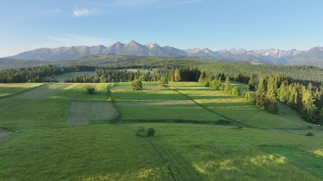 Aerial Drone View of the Tatra Mountains

Keywords: Tatra Mountains, aerial view, drone photography, mountain scenery, nature from above, scenic landscapes, hiking destination, wilderness, nature phot