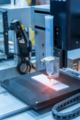 automatic holding glue syringe Injection in factory