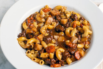 beef stew  mixed with macaroni