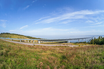 The bridge over the Volga River in Ulyanovsk is the longest bridge across the river in Europe and Russia. The Presidential Bridge is 5825 meters long. A two-level four-lane bridge.