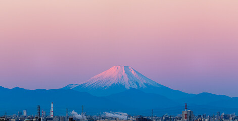 ビーナスベルトに映る富士山 © morin5780
