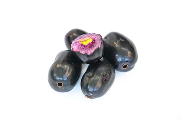 jamel&atilde;o fruits (Syzygium cumini) in detail