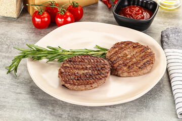 Grilled two beef burger cutlet