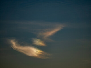 Bizarrer Wolkenhimmel bei Kälte
