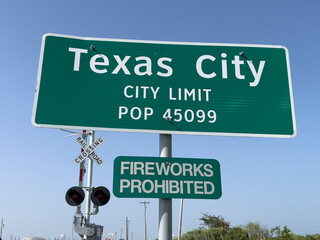 JULY 15, 2023 - TEXAS CITY, TEXAS, USA - Welcome to Texas City, a oil town on coast of Texas