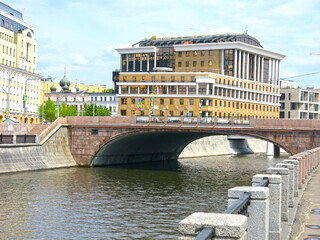 Naklejka premium Drainage channel along the central bend of the Moskva River near the Kremlin
