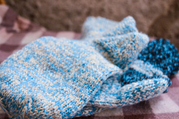 cozy knitted fabric fashion clothing brand knitwear sweaters winter accessories texture home living fall tips quality sustainable eco-friendly recycling upcycling environmentally conscious background