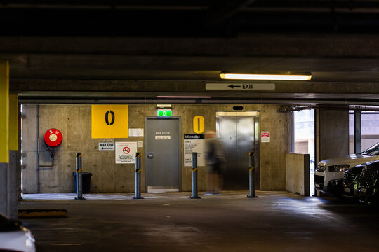 lifts from carpark of John Hunter Hospital