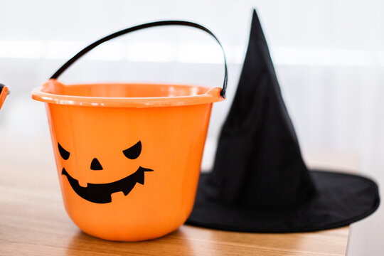 halloween jack o lantern bucket at witches hat