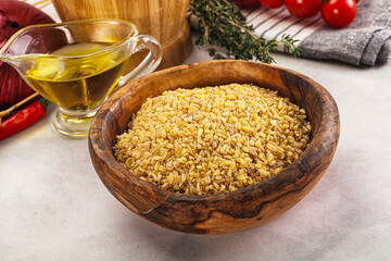 Dry wheat bulgur fow cooking
