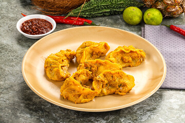 Tibetian Jal momo with sauce