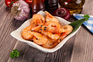 Steamed red prawn with spices