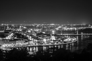 Monochrome Collection: Iconic Views of Derry
