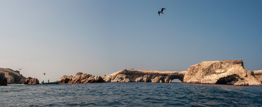 Paracas island