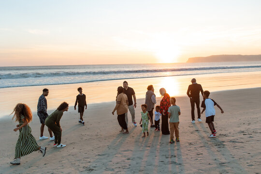 Multigenerational beach vacation