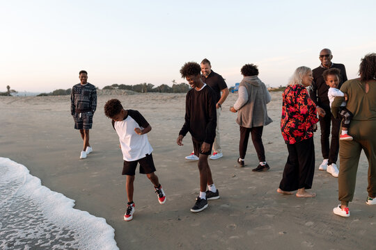 Multigenerational beach vacation