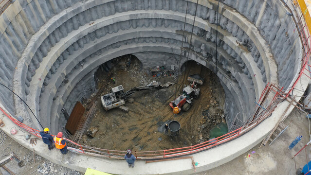 concrete shipment to subway construction well