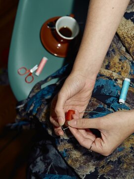 Crafting a vibrant tapestry with coffee