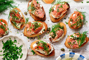 Baguette Crostini with Cream Cheese and Pink Pacific Salmon..style hugge