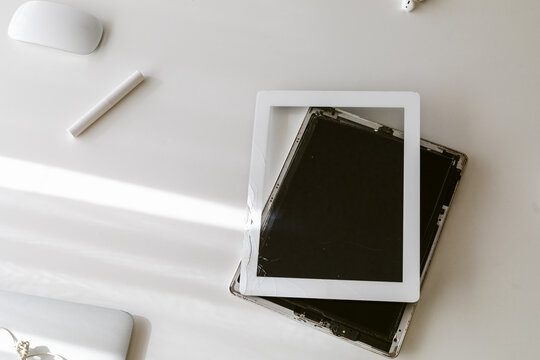 Tablet Broken Desk