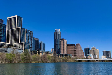 Fototapeta premium Austin Skyline and Trees by Lady Bird Lake in Fall/Winte