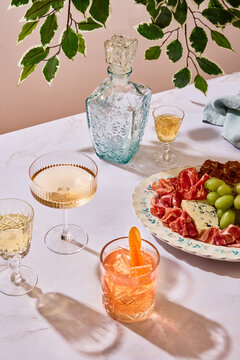 Outdoor Summer Tablescape 