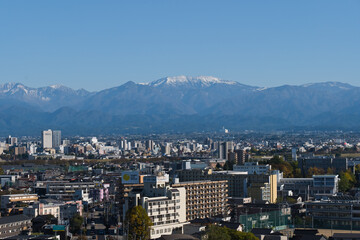 2024.22呉羽山から富山市街地と北アルプス薬師岳