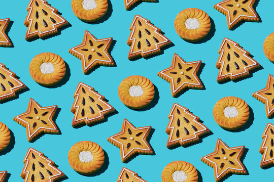 christmas cookies forming a pattern