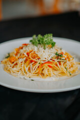 spaghetti with sauce