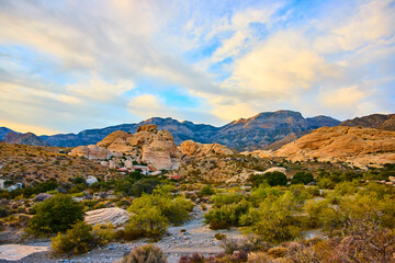 Obraz premium Golden Hour Sandstone Red Rock Canyon Eye-Level View