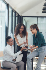 Collaborative Teamwork: Diverse Team Brainstorming  