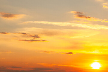 Fototapeta premium beautiful sunset over the sea