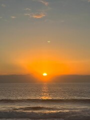 puesta de sol en Agaete, gran canaria, con el Teide al fondo