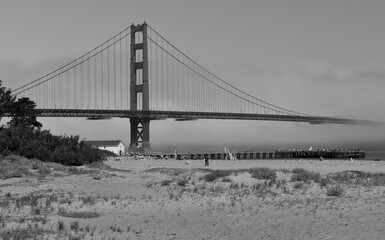 city golden gate bridge