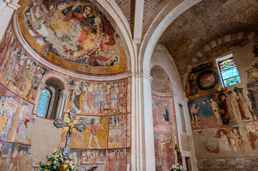 Obraz premium Castel Castagna, Teramo. The church of Santa Maria di Ronzano