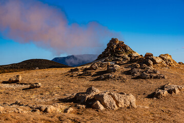 Namaskard hot springs and many other curious attractions, offers an otherworldly landscape marked by volcanic activity, bubbling mud pots, and steam vents. In Iceland