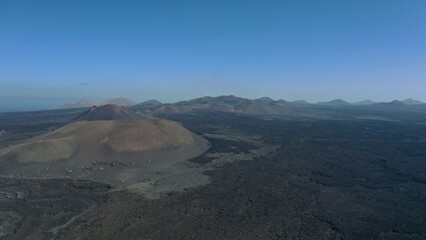 vue aérienne du parc national des volcans du parc national de Timanfaya sur l'île de Lanzarote...