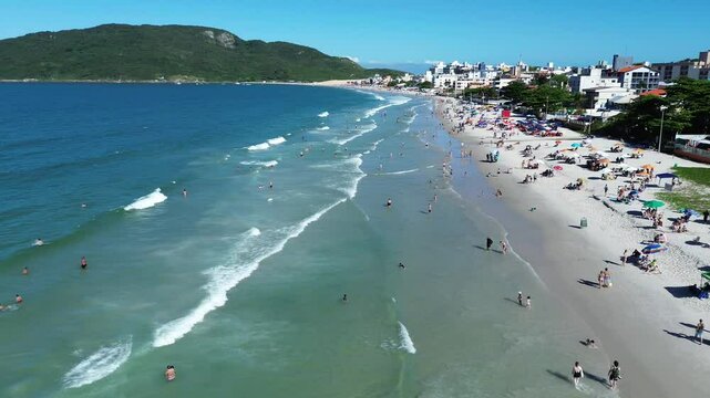 Praia dos Ingleses Florian&oacute;polis