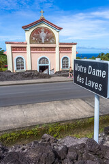 Église emblématique de Piton Sainte-Rose, île de la Réunion 