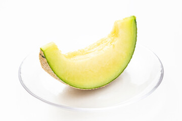 テーブルにみずみずしいメロン