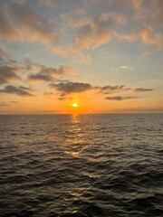 Obraz premium sunset over the sea