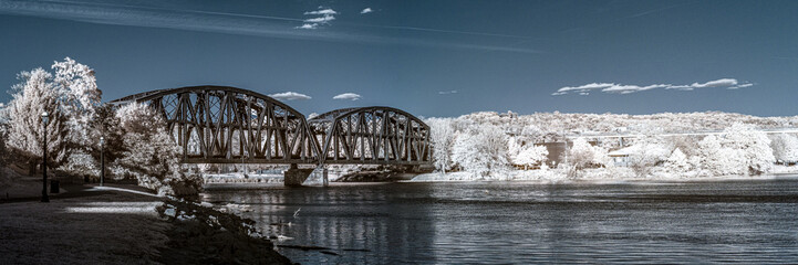 Bridgewater Crossing in Infrared