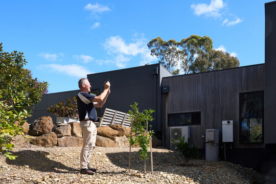 Building Inspector captures image of external areas of property