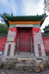 Fototapeta premium Gate of Yunhui Temple, Summer Palace, Beijing