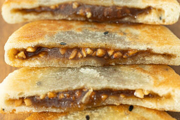 hotteok, Korean Syrup-filled Pancake