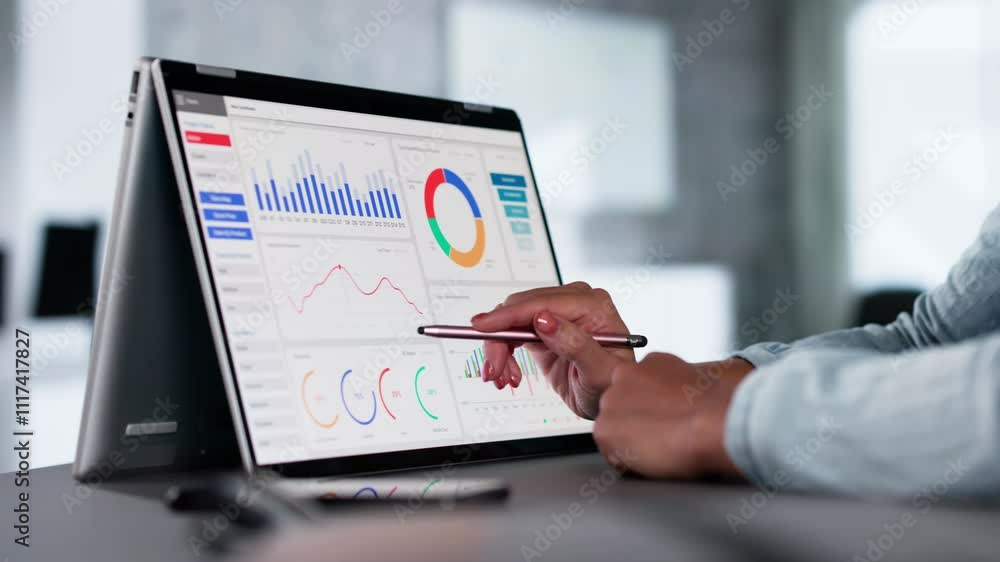 Poster Data Analyst Using Data Analytics KPI