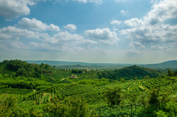 Paesaggi dall'alto delle colline di Valdobbiane