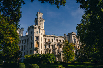 Obraz premium Hluboká Castle with blue sky, sunshine