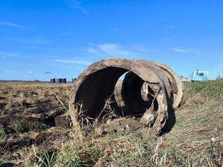 Reinforced concrete pipe for the ditch