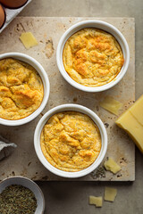 soufflés aux oeufs et fromage fait maison